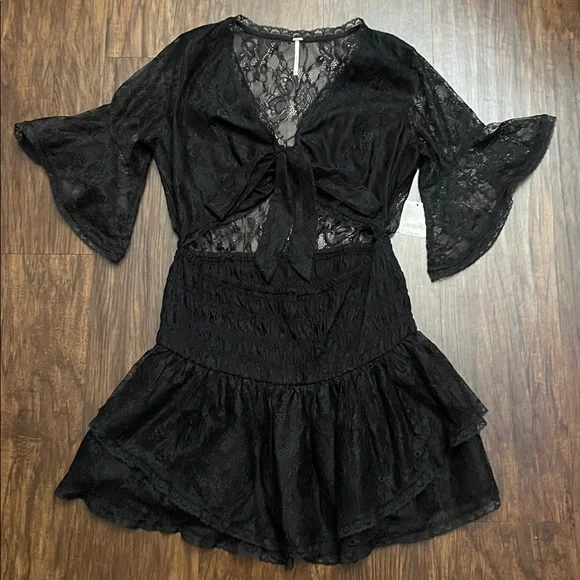 NWT Free people Lala Lace Mini Dress Black medium